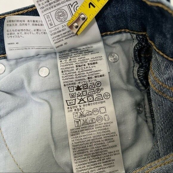 LEVIS 505  Blue Jeans 30 Waist Classic Straight Leg Short Inseam 27.75 - Picture 10 of 15